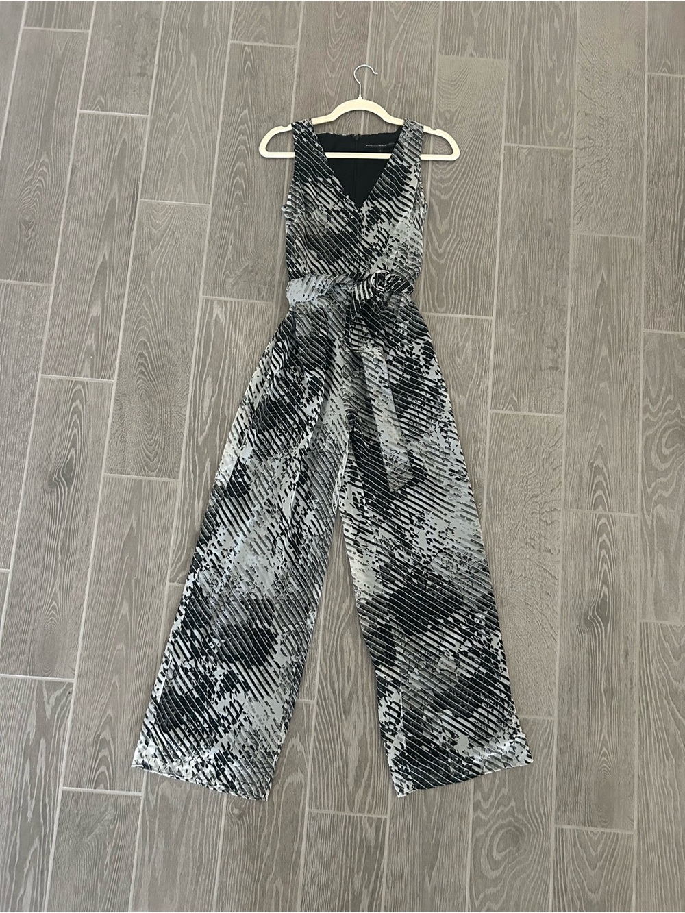 White House Black Market Black & Gray Sleeveless Jumpsuit